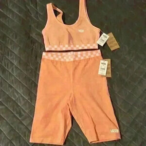 Vans Work Out Set -Women’s Size: Small